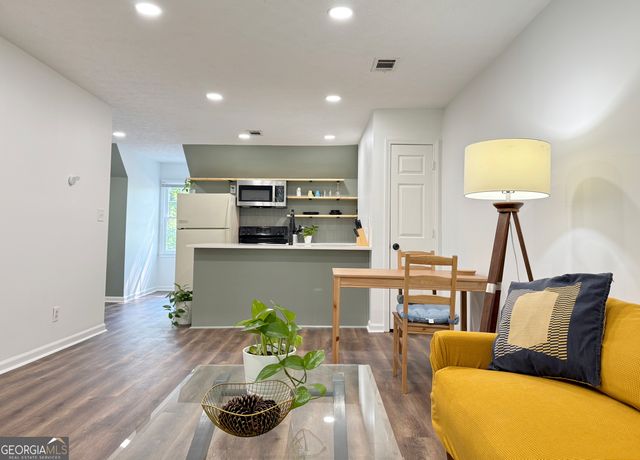 4193 N Shallowford Rd UNIT D, Chamblee, GA 30341