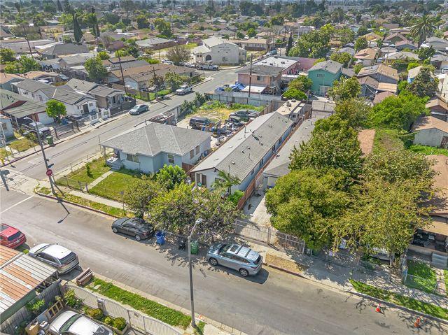 10621 Kalmia, Los Angeles, CA 90002