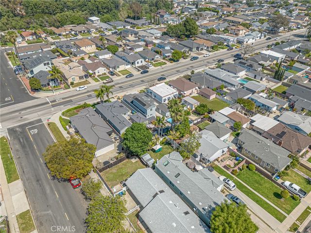 10621 Kalmia, Los Angeles, CA 90002