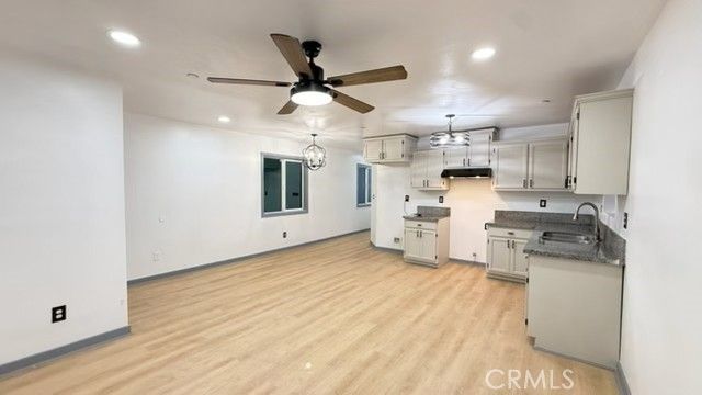 10621 Kalmia, Los Angeles, CA 90002