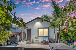 10621 Kalmia, Los Angeles, CA 90002