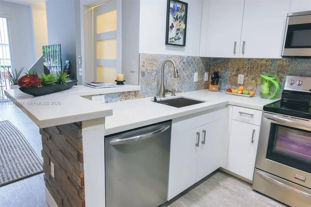 2107 SE 10th Ave 833, Fort Lauderdale, FL 33316