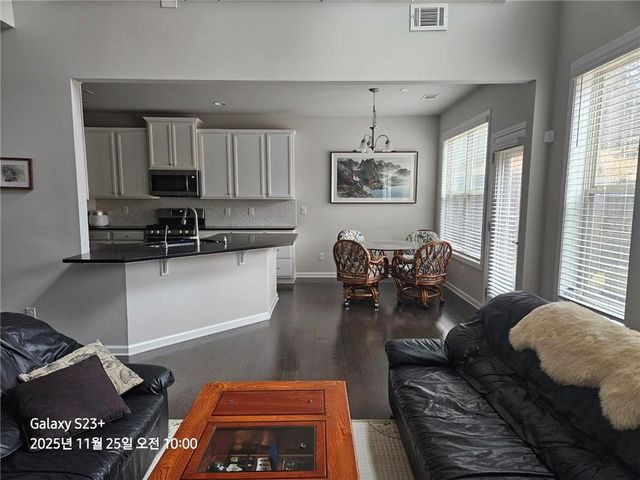 1909 LAKEVIEW BEND WAY, Buford, GA 30519