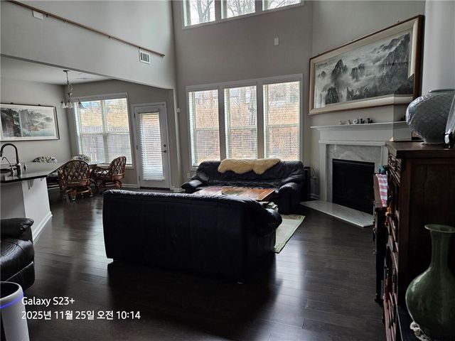 1909 LAKEVIEW BEND WAY, Buford, GA 30519