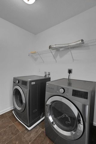 8803 Cicada Street, Blacklick, OH 43004