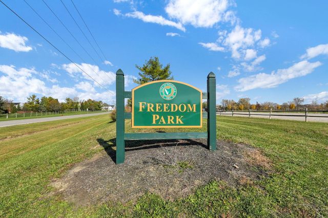 8803 Cicada Street, Blacklick, OH 43004