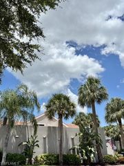 4215 Covey CIR 22B, Naples, FL 34109