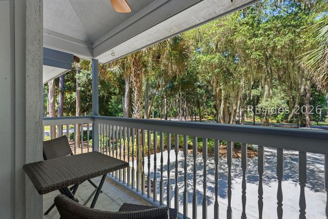 2 Hermit Crab Ct, Hilton Head Island, SC 29926