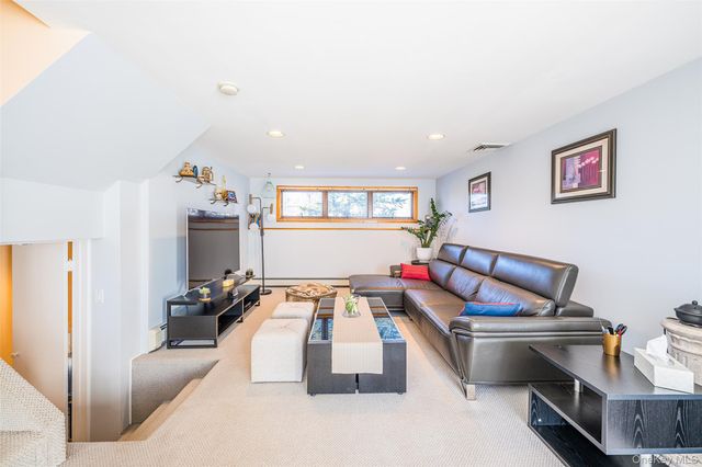 192 Birch Drive, Manhasset Hills, NY 11040