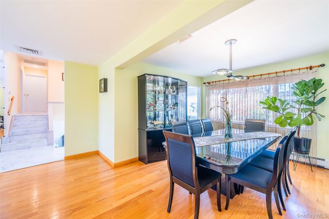 192 Birch Drive, Manhasset Hills, NY 11040