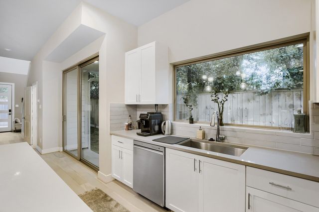 540 Janisch Road A, Houston, TX 77018