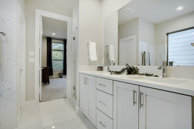 540 Janisch Road A, Houston, TX 77018