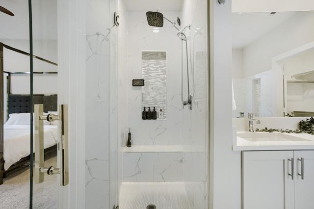 540 Janisch Road A, Houston, TX 77018