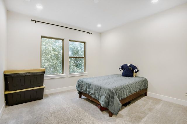 540 Janisch Road A, Houston, TX 77018