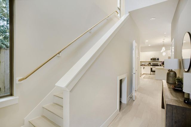540 Janisch Road A, Houston, TX 77018