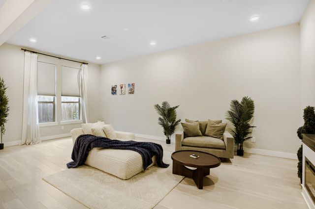 540 Janisch Road A, Houston, TX 77018