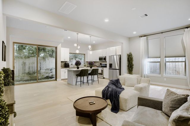 540 Janisch Road A, Houston, TX 77018