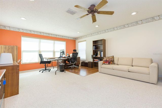 2207 N CREEK COURT, Sun City Center, FL 33573