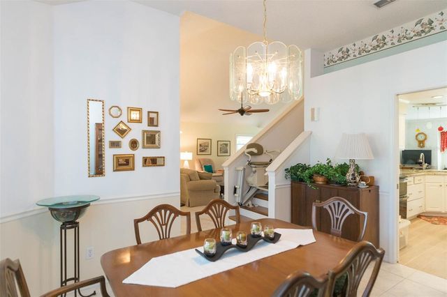 2207 N CREEK COURT, Sun City Center, FL 33573