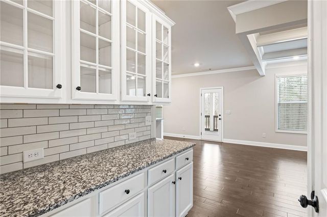 7119 Branch Creek Cove, Flowery Branch, GA 30542