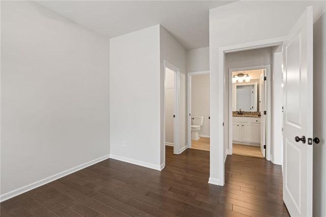 7119 Branch Creek Cove, Flowery Branch, GA 30542