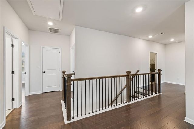 7119 Branch Creek Cove, Flowery Branch, GA 30542