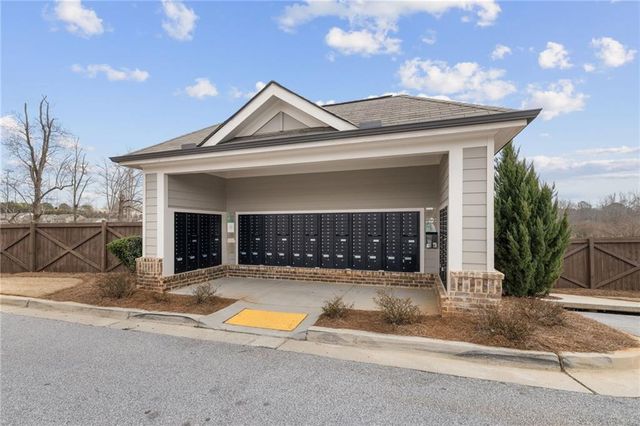 7119 Branch Creek Cove, Flowery Branch, GA 30542