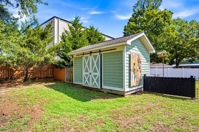 121 Willard St., Little River, SC 29566