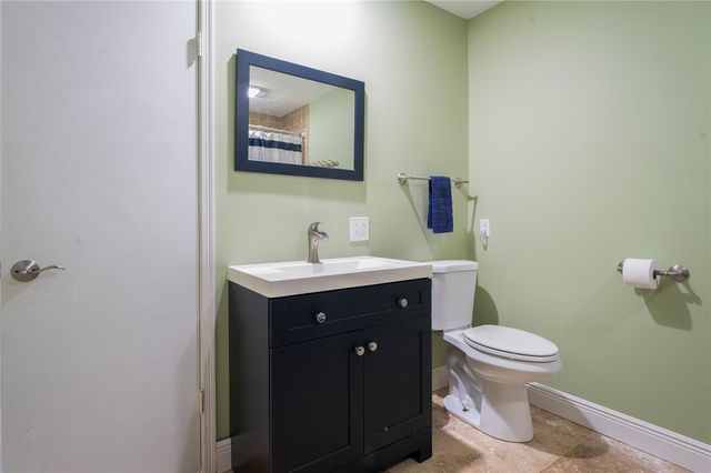 321 Bayshore Dr, Corpus Christi, TX 78412
