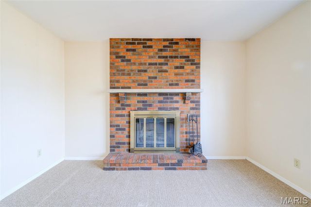 3901 Rue De Renard, St Louis, MO 63034