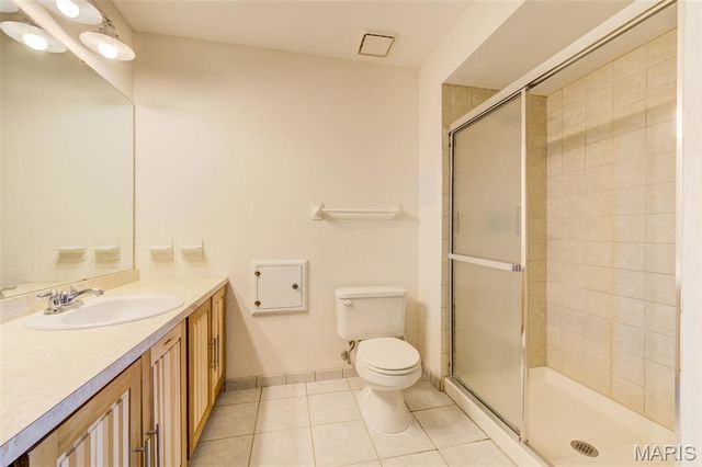 3901 Rue De Renard, St Louis, MO 63034