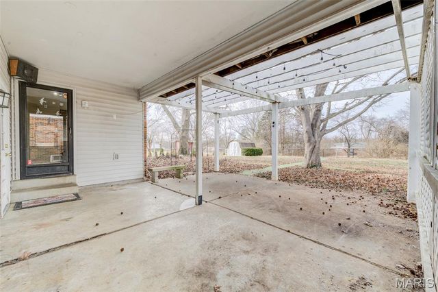 3901 Rue De Renard, St Louis, MO 63034