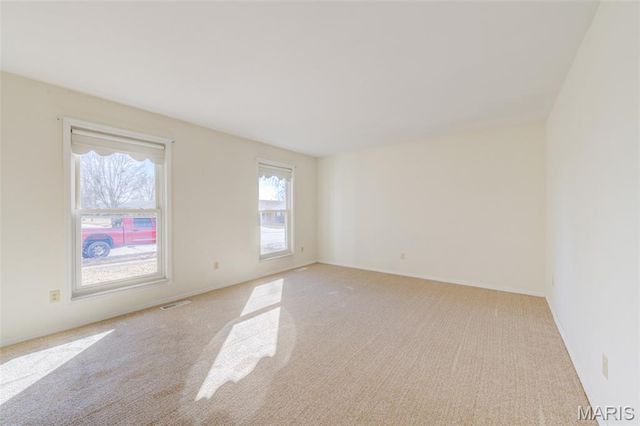 3901 Rue De Renard, St Louis, MO 63034