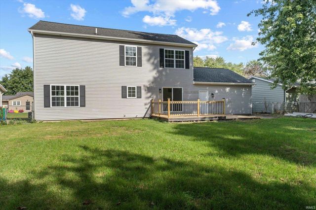 2933 Colonial Drive, Mishawaka, IN 46545