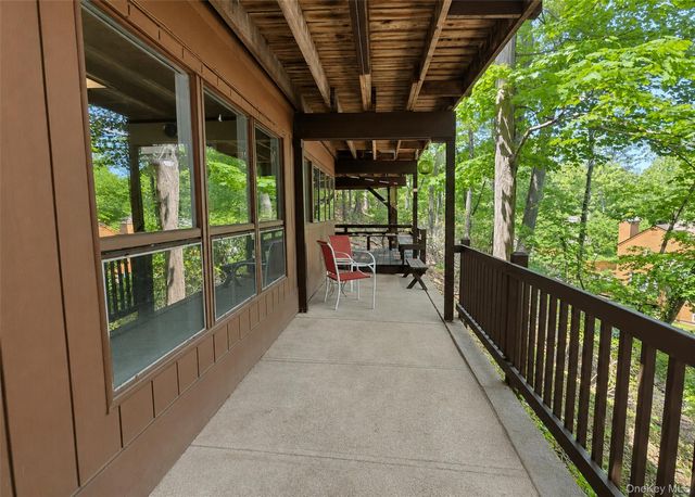 101 Longfellow Lane, Port Jefferson, NY 11777
