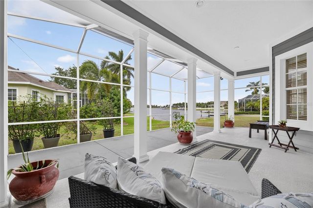 435 MANNS HARBOR DRIVE, Apollo Beach, FL 33572