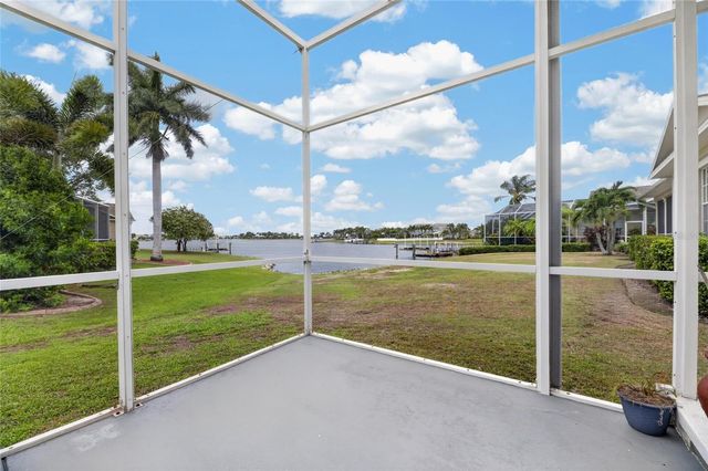 435 MANNS HARBOR DRIVE, Apollo Beach, FL 33572