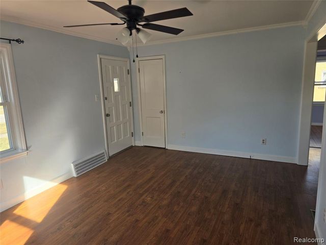 32177 Rush Street, Garden City, MI 48135