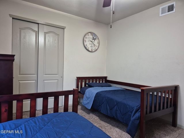 359 Emerald Forrest Place, Horizon City, TX 79928