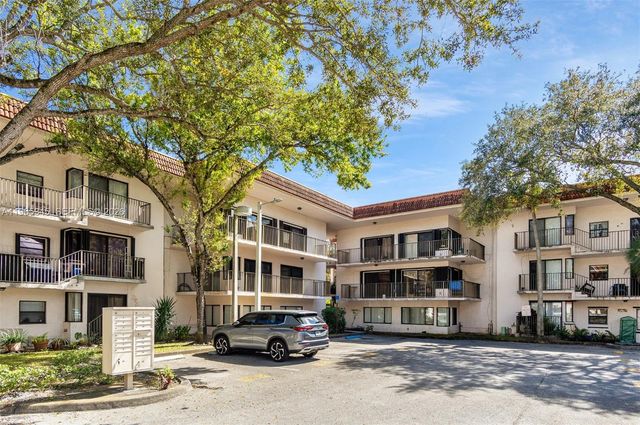 4705 SW 62nd Avenue 204, Davie, FL 33314