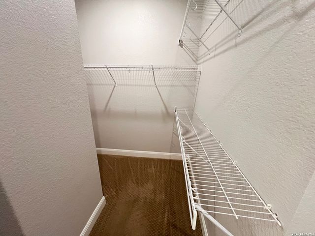 6822 GUSTY PLN, San Antonio, TX 78244
