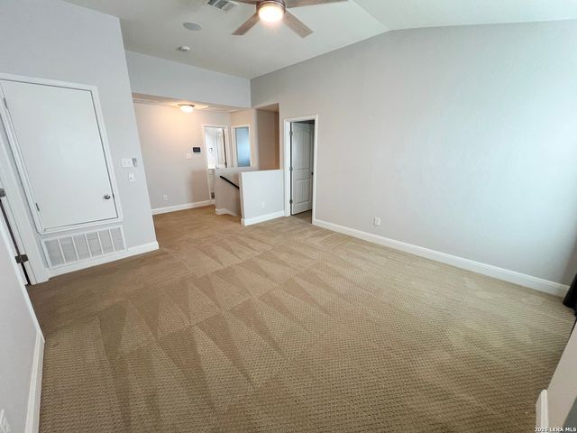 6822 GUSTY PLN, San Antonio, TX 78244