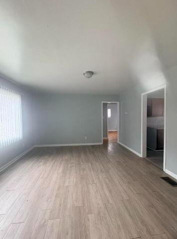 16878 Salem, Detroit City, MI 48219