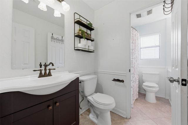 5017 Village Court, Haltom City, TX 76117
