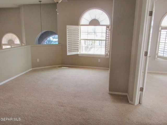 357 EMERALD BUTTE Place, Horizon City, TX 79928