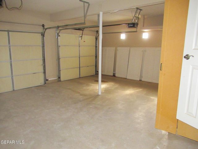 357 EMERALD BUTTE Place, Horizon City, TX 79928