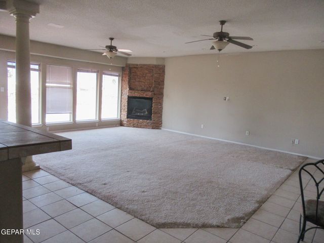 357 EMERALD BUTTE Place, Horizon City, TX 79928