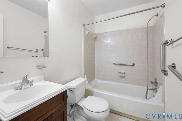 1518 Porters Mill Ct, Midlothian, VA 23114