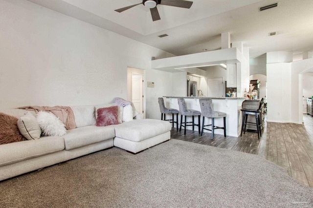 8042 Mossy Creek, Pensacola, FL 32526