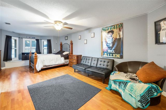 9060 COUNTY ROAD 128C, Wildwood, FL 34785